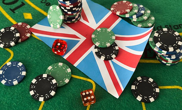 Olympic Games live-dealer table on pajaktoto rtp mobile app showing medal rounds and live baccarat side by side
